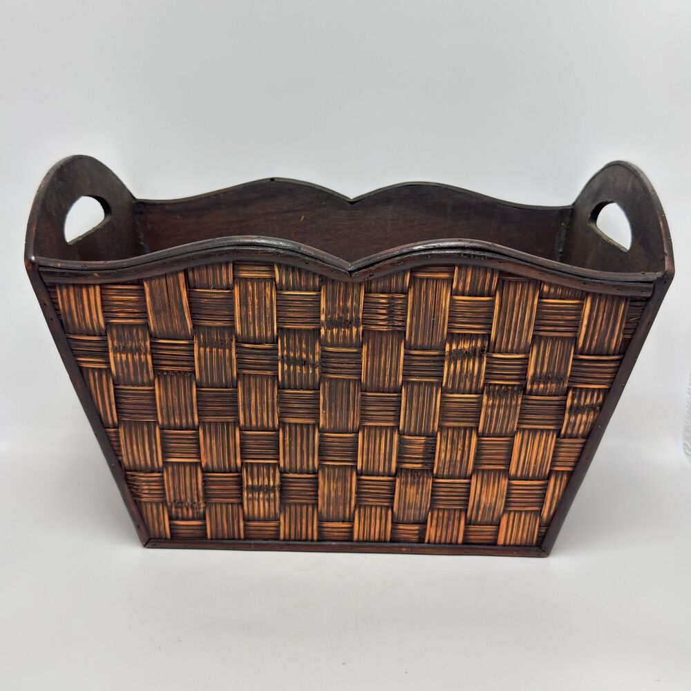 Vintage Woven Wooden Magazine Rack Storage Bin Basket with Scalloped Edge